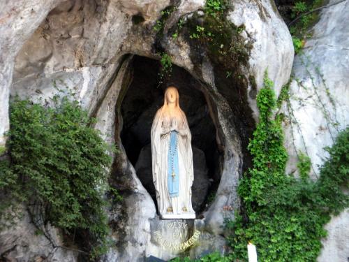 Virgen de Lourdes_45