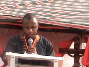 bernabe-nwoye-predicando